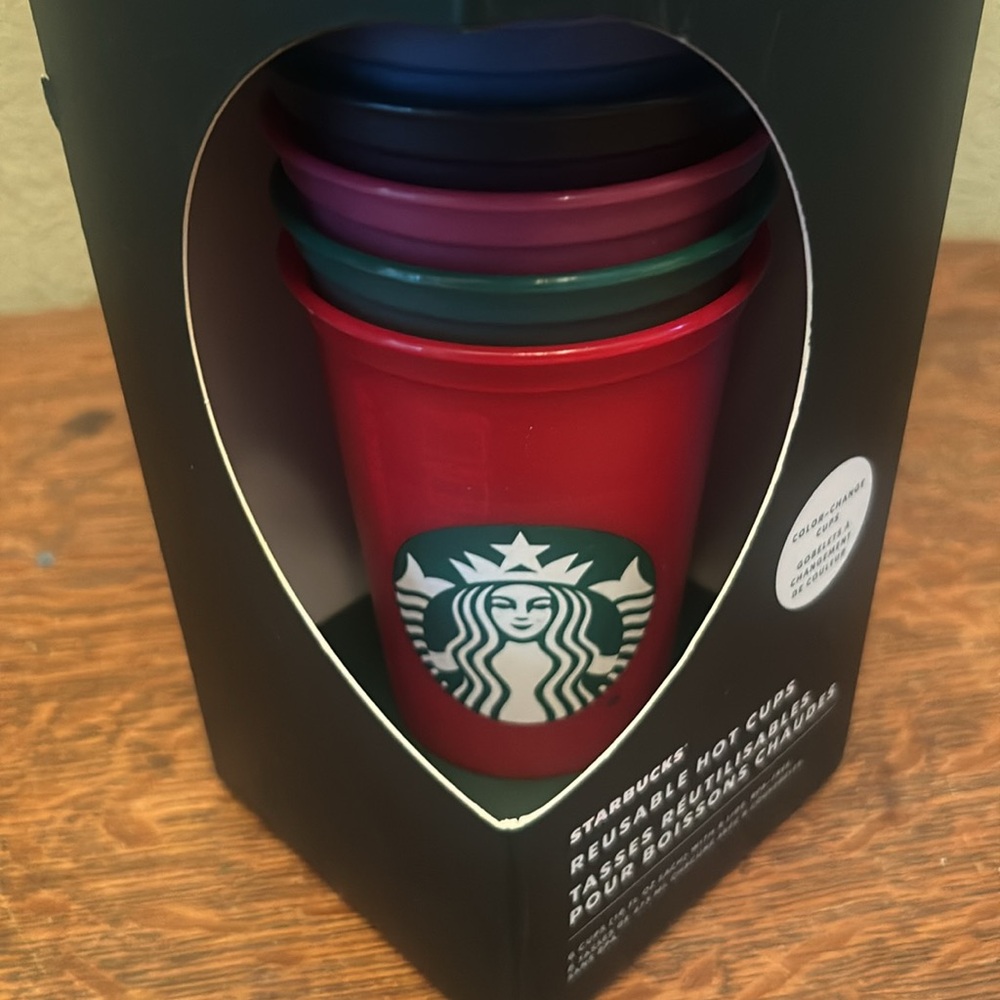 Starbucks Holiday 2021 Reusable Color Changing Hot Cups - Picture 2 of 6